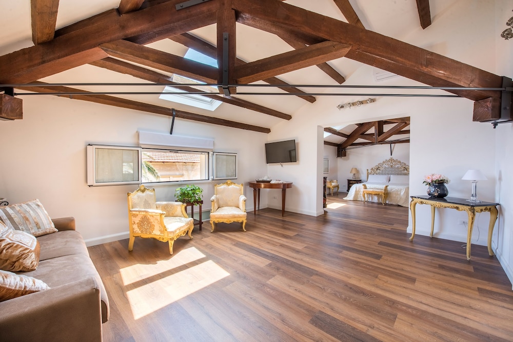 B&B Villa Liberty sul mare view 5