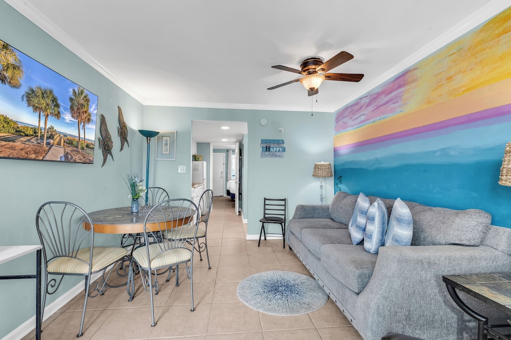 Bluewater Resort 1205