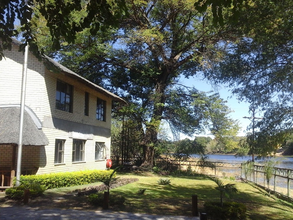 Enviro-Villa Luxury Inn