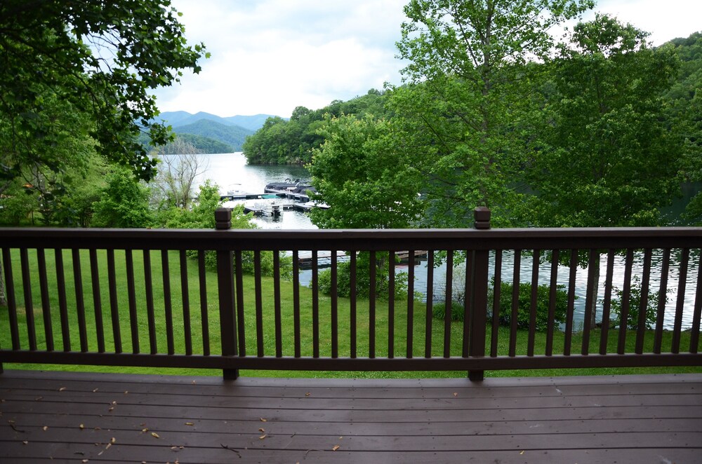 stayNantahala - Smoky Mountain Cabins