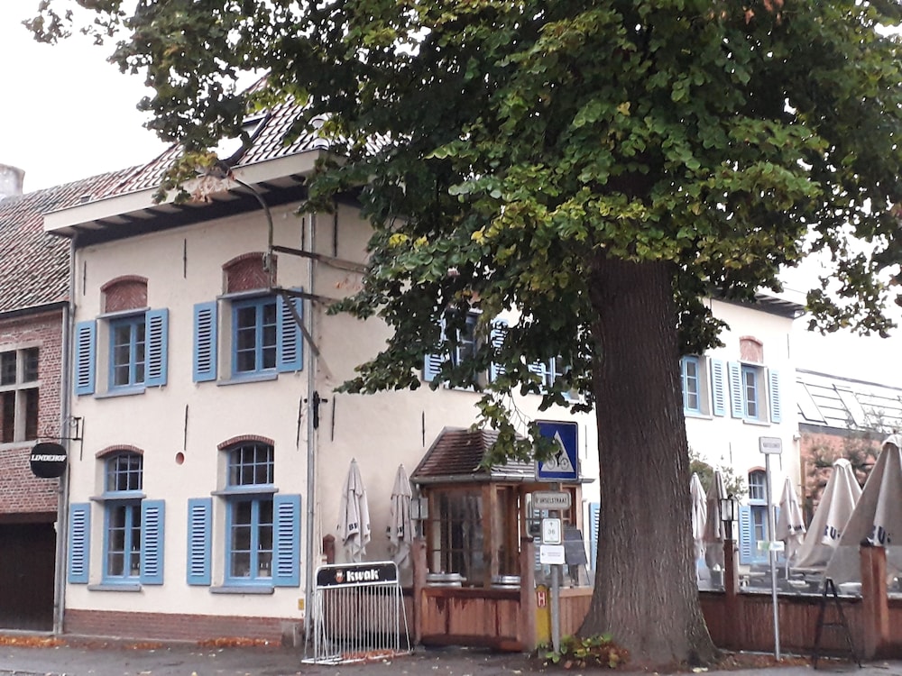 Photo 17
