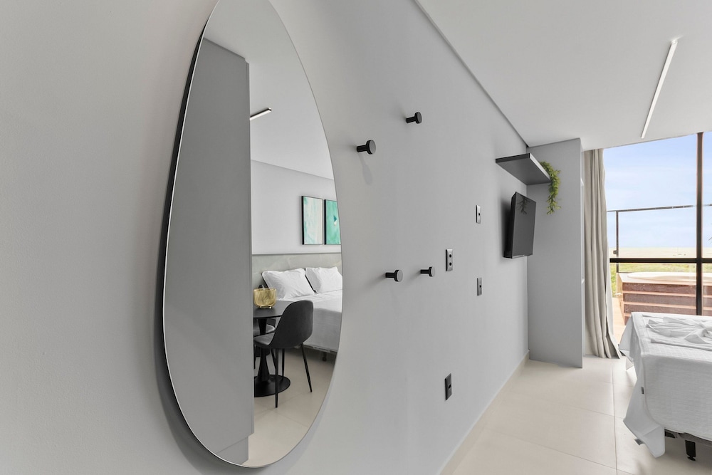 Alta Garden Housi by Carpediem