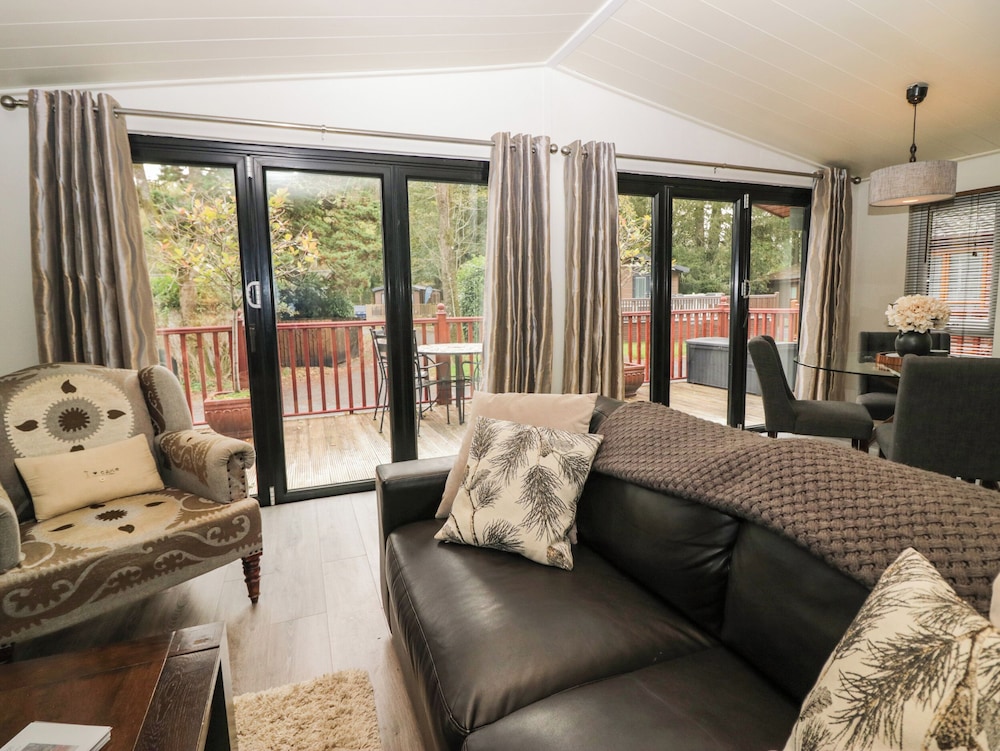 Somerford Lodge