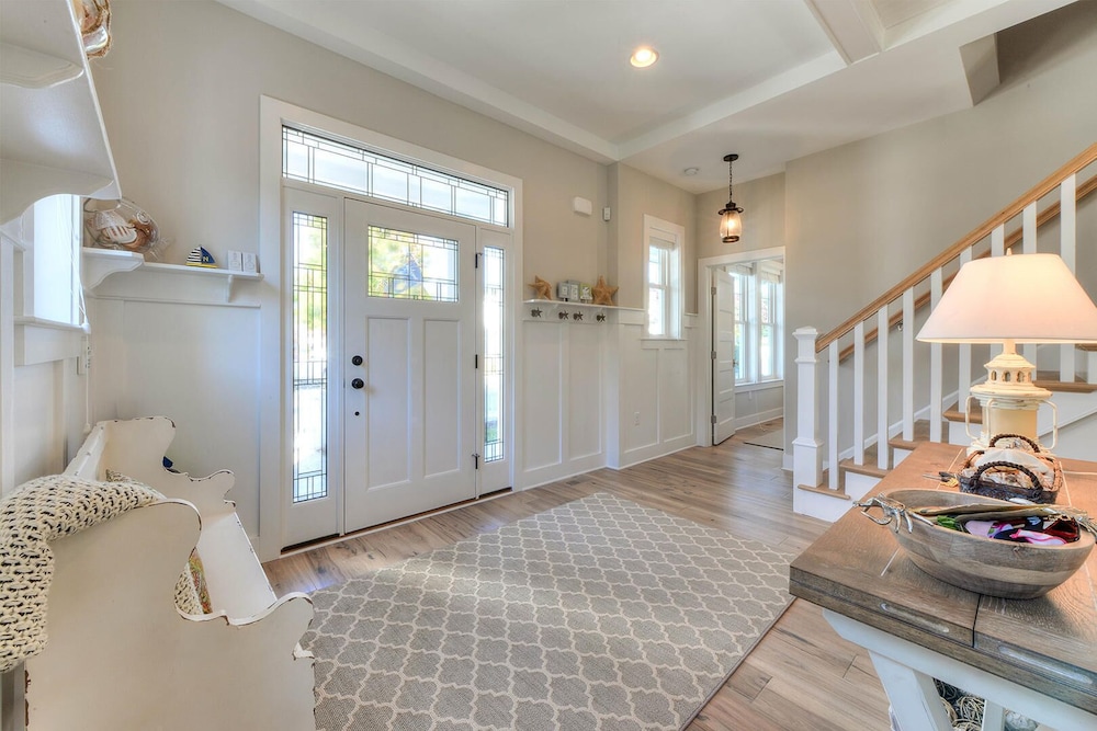 Laurel Street 306