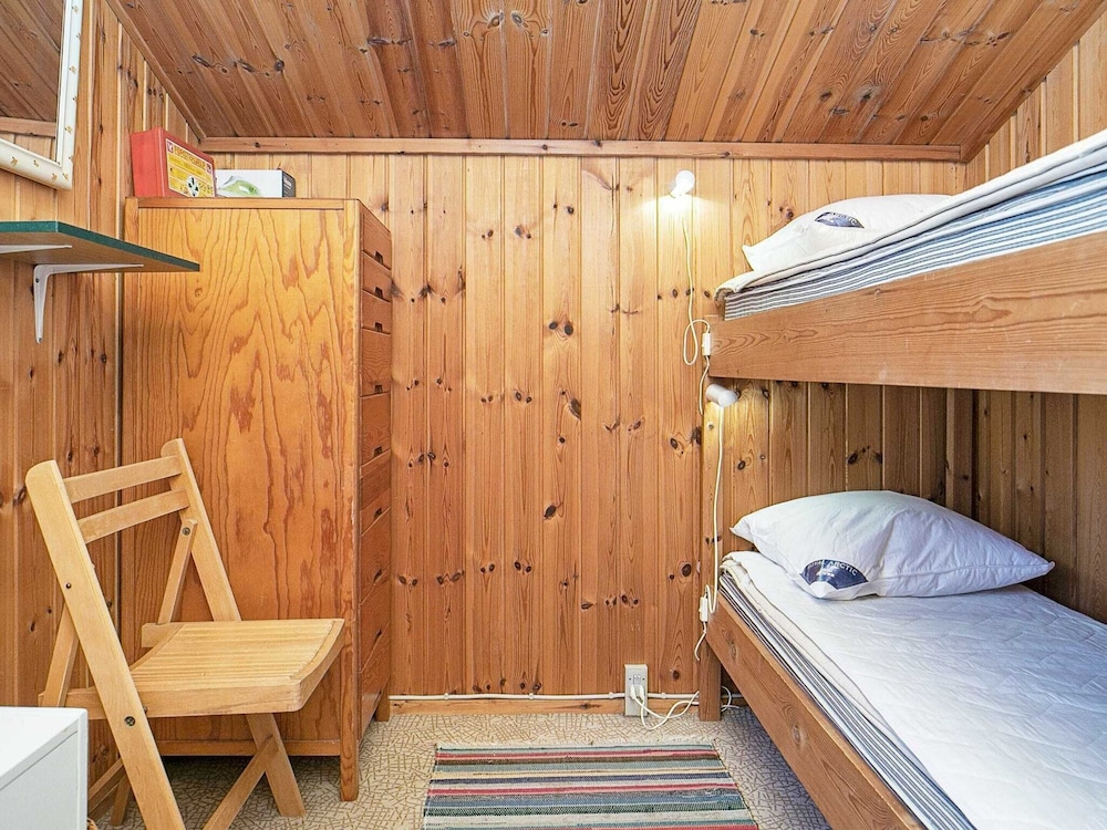 Vintage Holiday Home in Jutland near Child Friendly Beach view 4