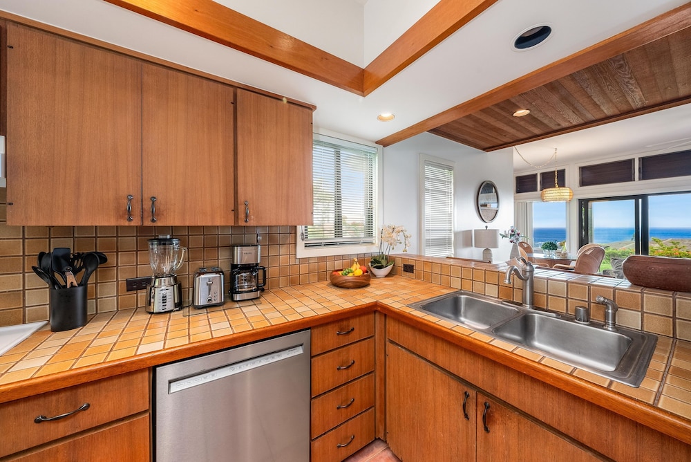 Kapalua Ridge Villas 1011