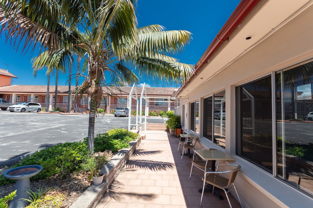 Engadine Motor Inn