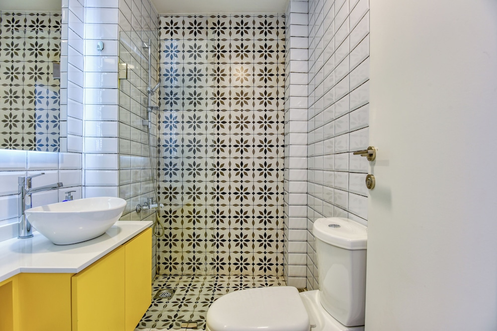 The Arch 2-BR Apartment in Mar Mkhayel