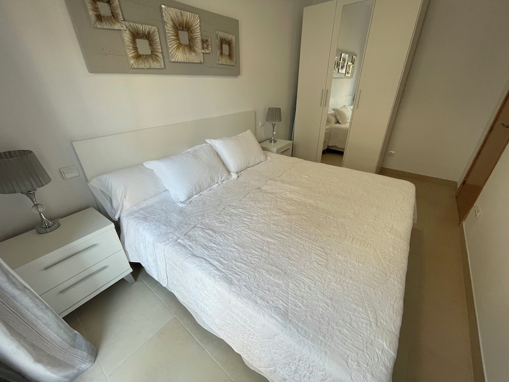 Apartamentos Royal Suites by Croma