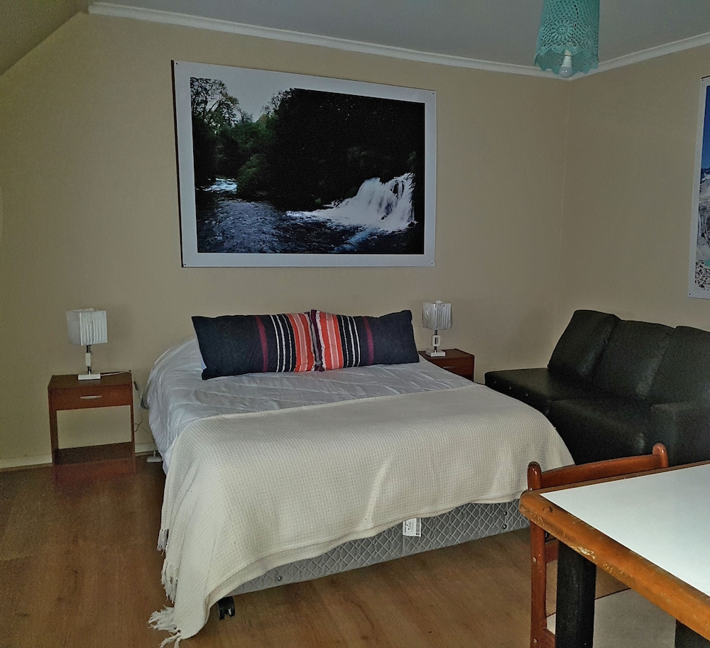 Hostal Chile Chico - Hostel