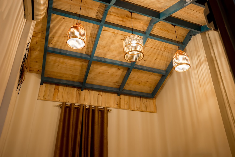 KHA Hostel & Cafe