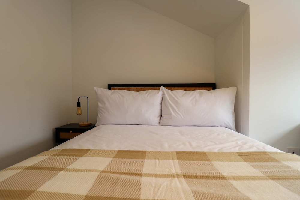 w Stunpedous 2BR w Perfect Balcony in Cusco