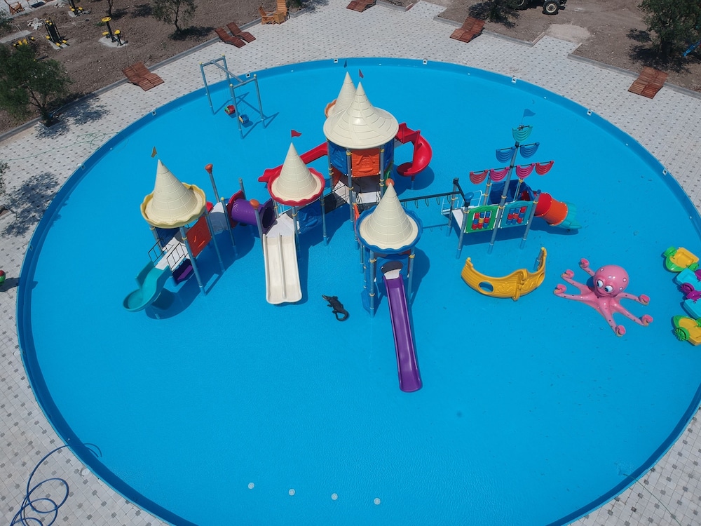 SİMLARDA AQUAPARK OTEL