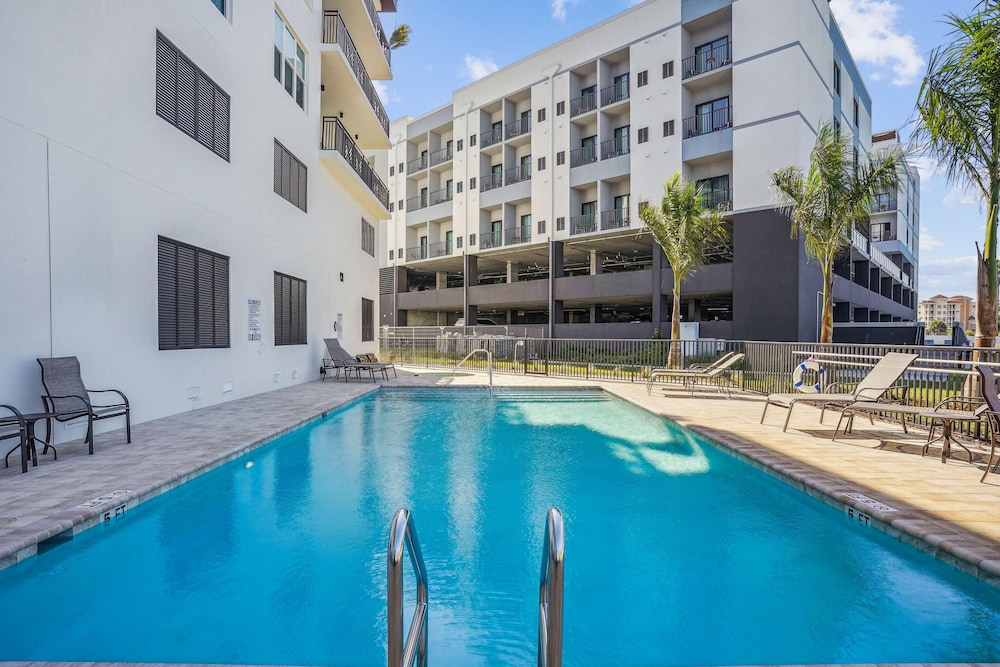 The Harbor Condo 503 - Premier