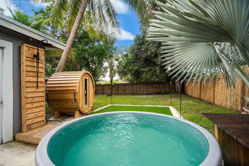 Zen Retreat - Sauna Pool Cold Plunge More