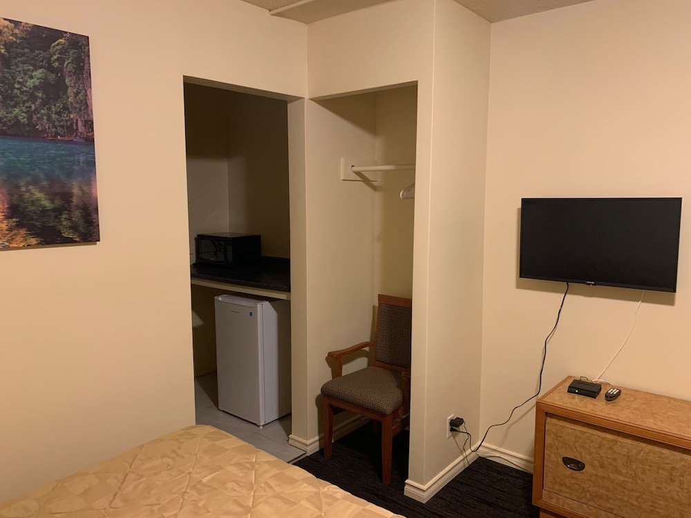 Windsor Vacations - Traveller's Choice Motel - Property Image 8