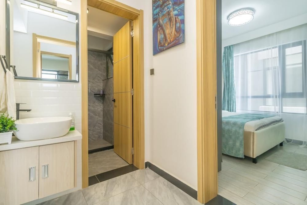 Staroot Residences