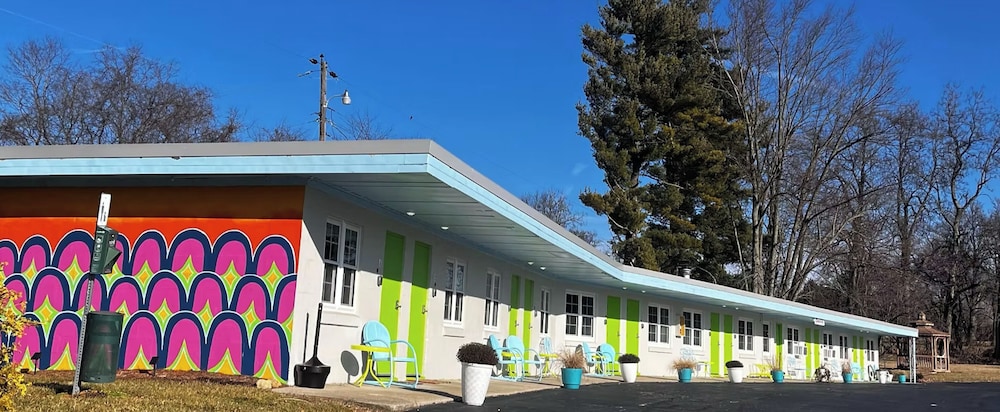 The Springs Motel