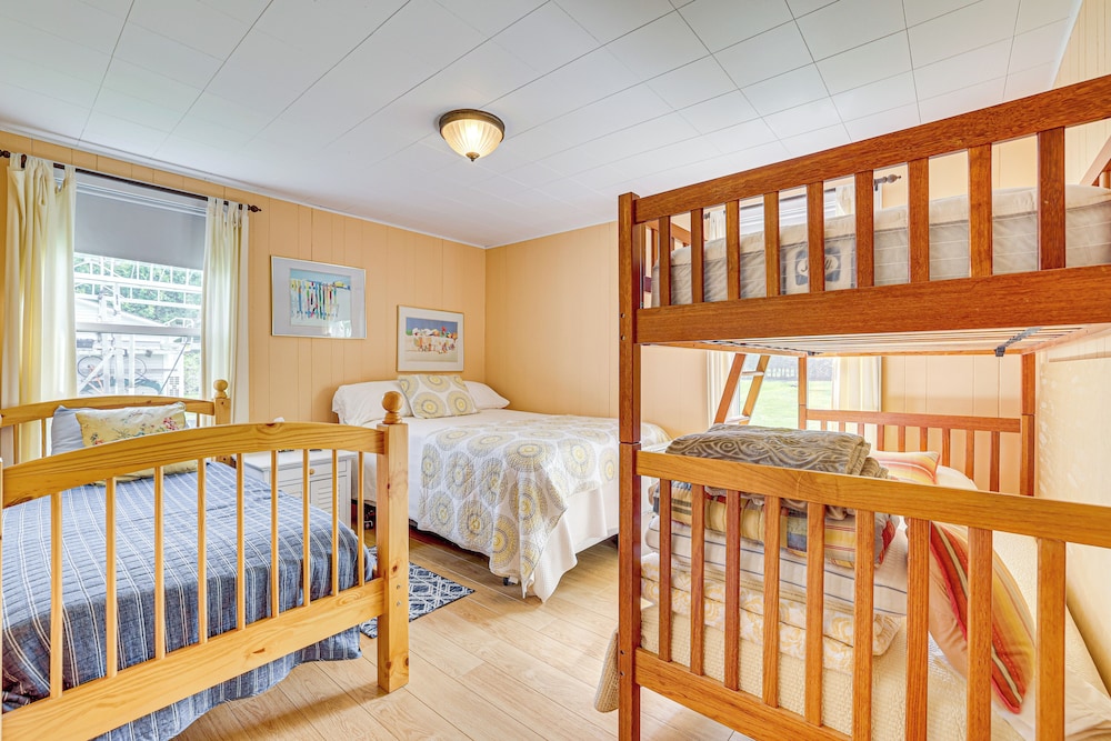 Lake Champlain Family Retreat w/ Deck & Yard