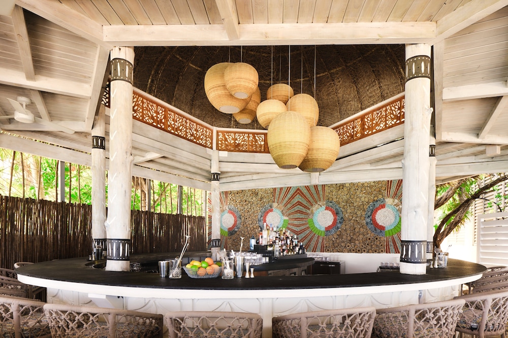 Kimpton Grand Roatan Resort And Spa by IHG - Photo 85
