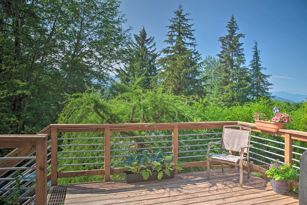 Juneau Vacations - Cozy Retreat w/ Fire Pit - Near Mendenhall Glacier - Property Image 19