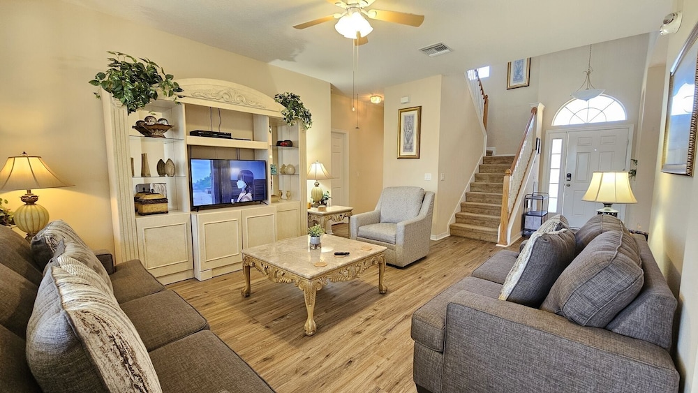 Cp938od 5 Bed Calabay Parc 5 Bedroom Home