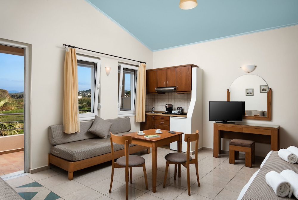 Platanias Vacations - Maleme Mare Beach Resort Hotel - Property Image 58