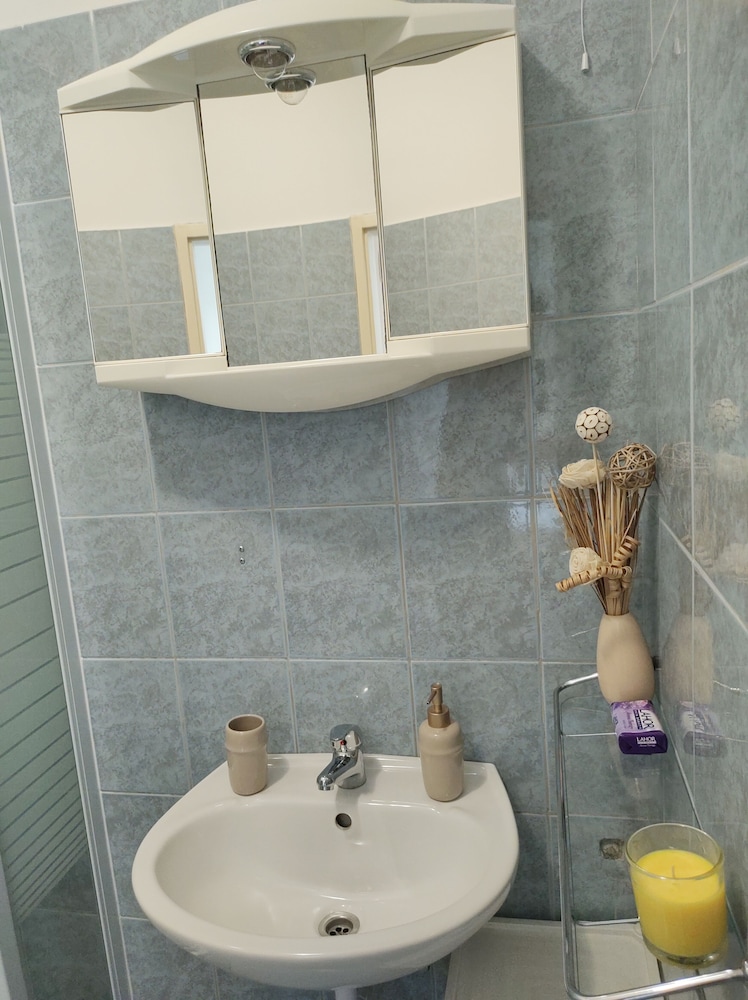 Anna Guesthouse
