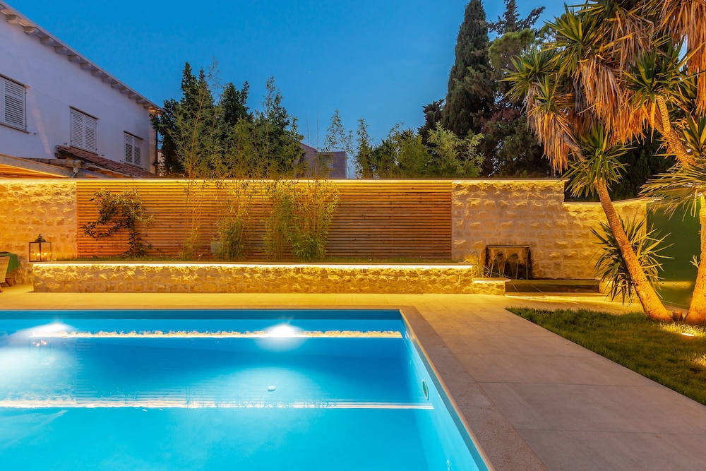 Hedera Estate, Villa Hedera II