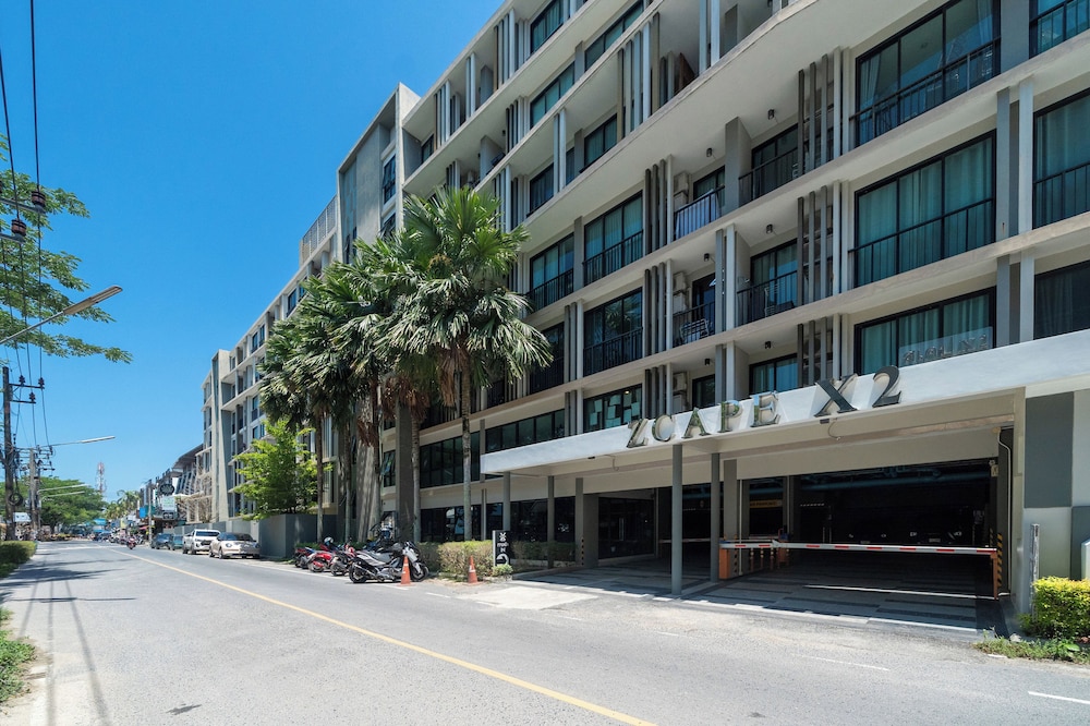 Zcape X2 Condominium in Bang Tao