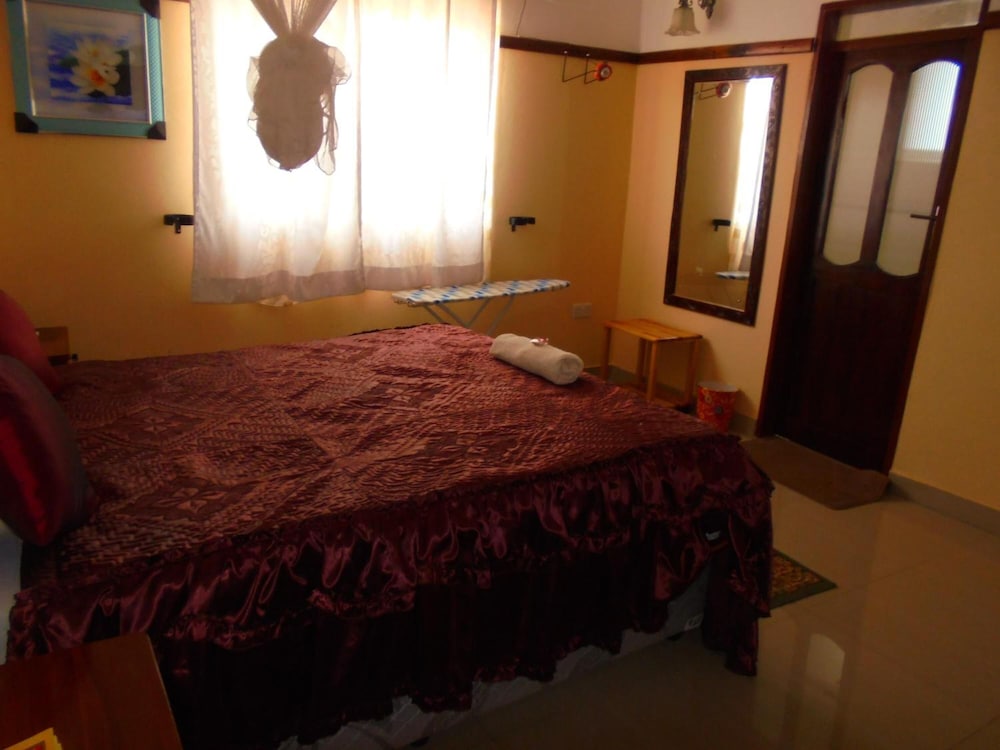 White Rose Lodge
