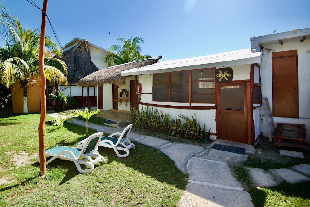 Golden Paradise Hostel