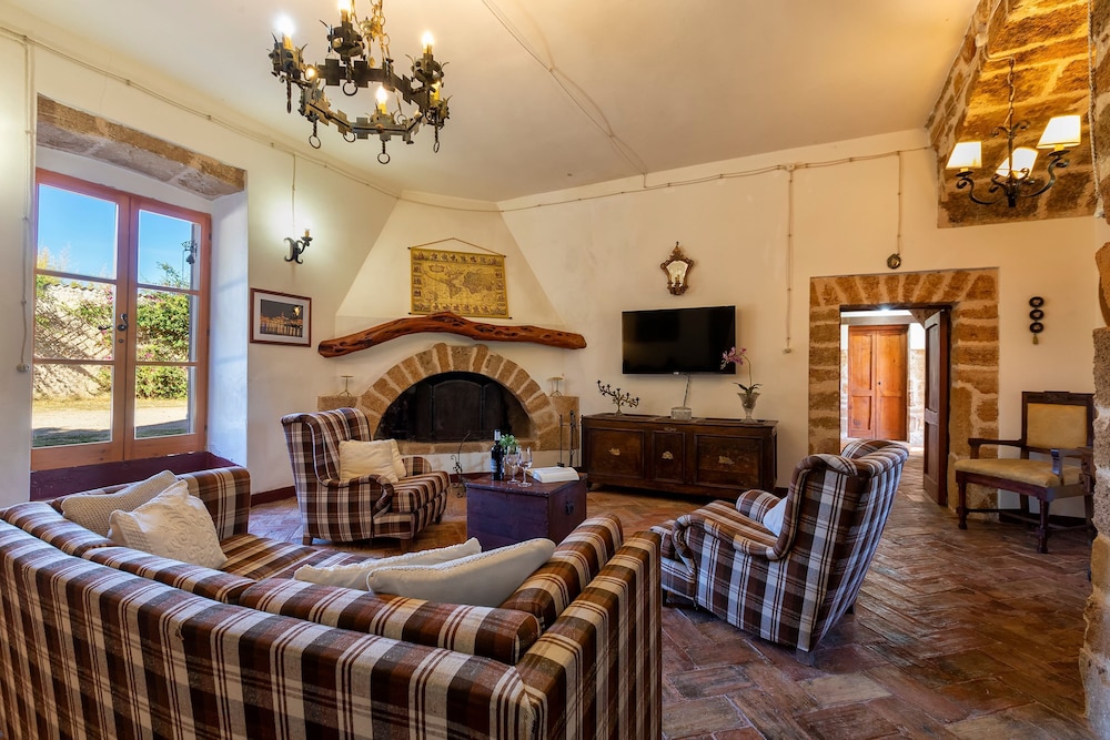 Sardinia Re - Il Casale del Conte