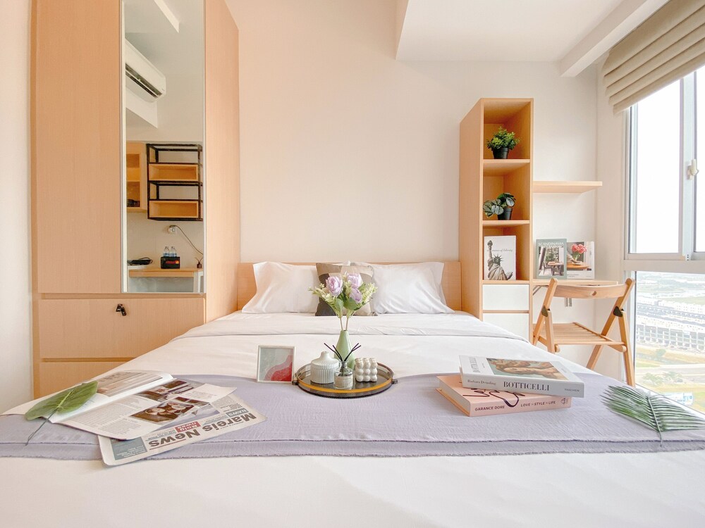 Cozy And Enjoy Studio At Tokyo Riverside Pik 2 Apartment