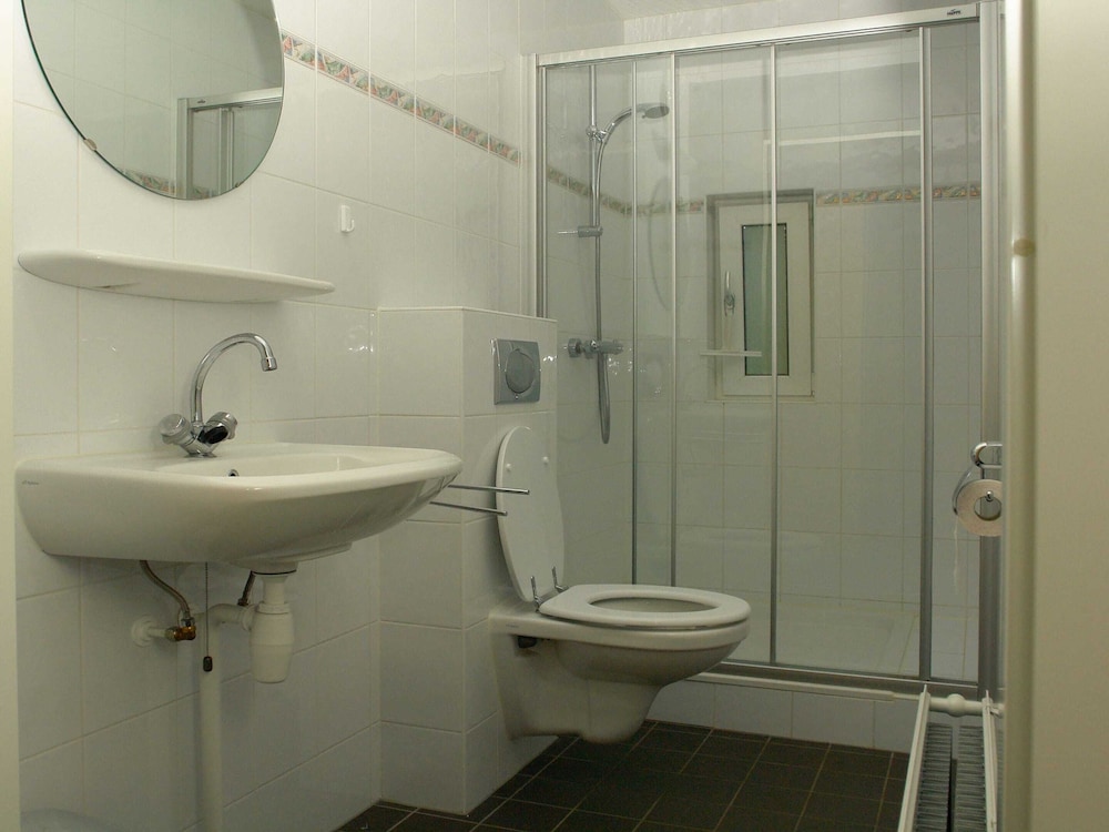 Holiday Home With Dishwasher, 20 km From Assen view 4