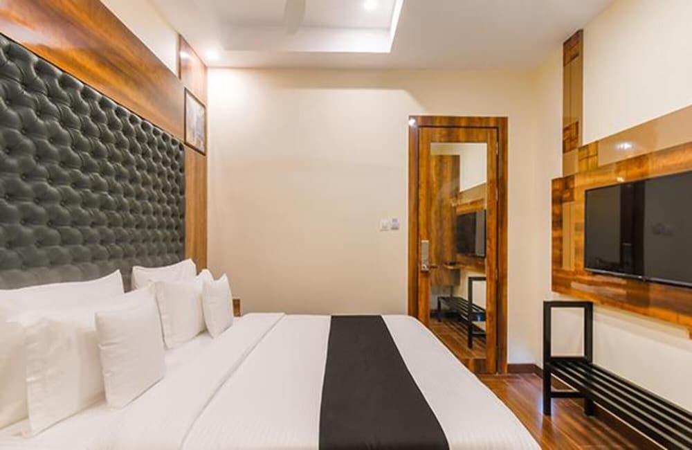 Fabhotel Hill Fort