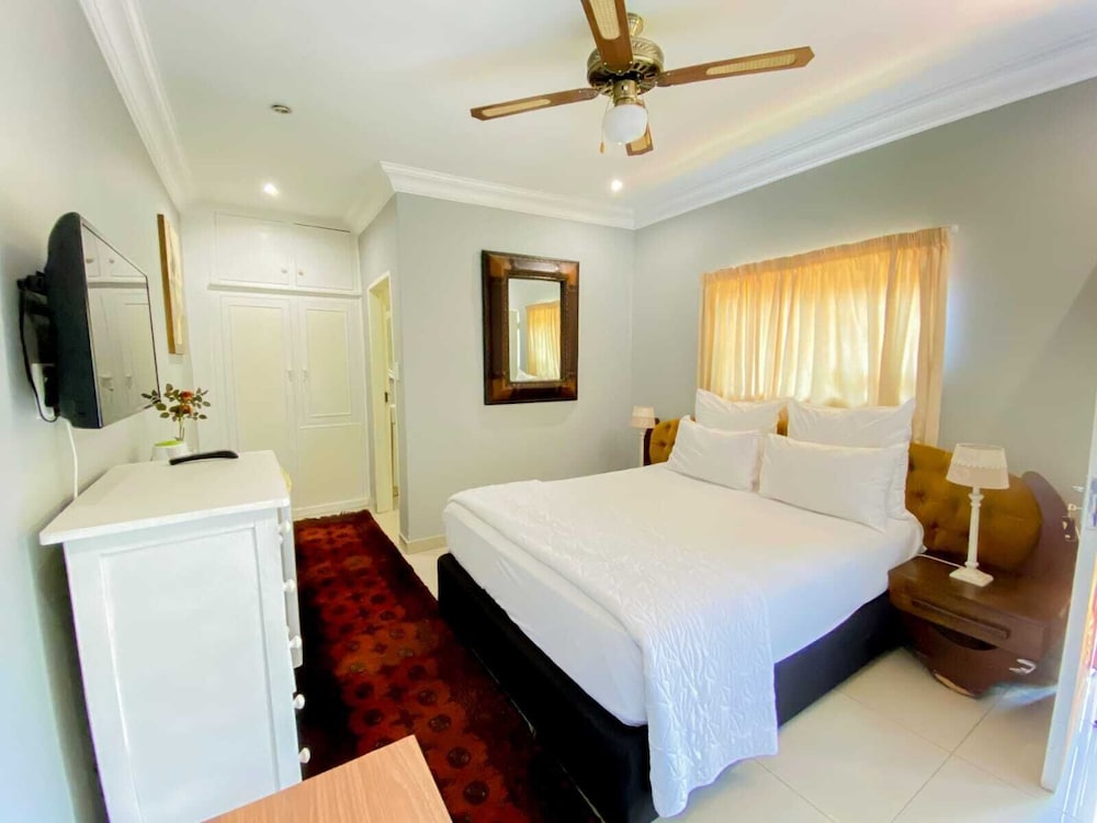 Afropolitan Guest Lodge