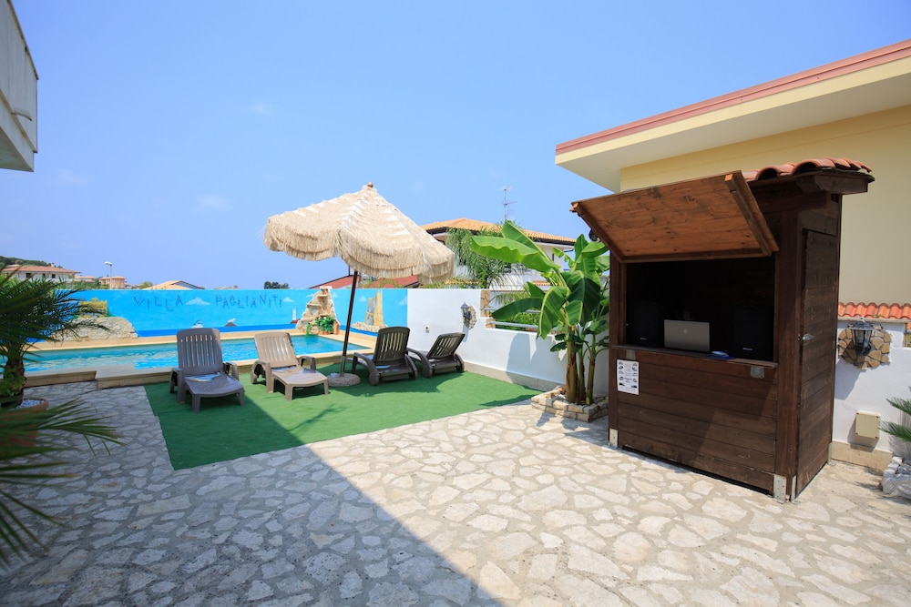 Villa Paglianiti - Your Family Residence