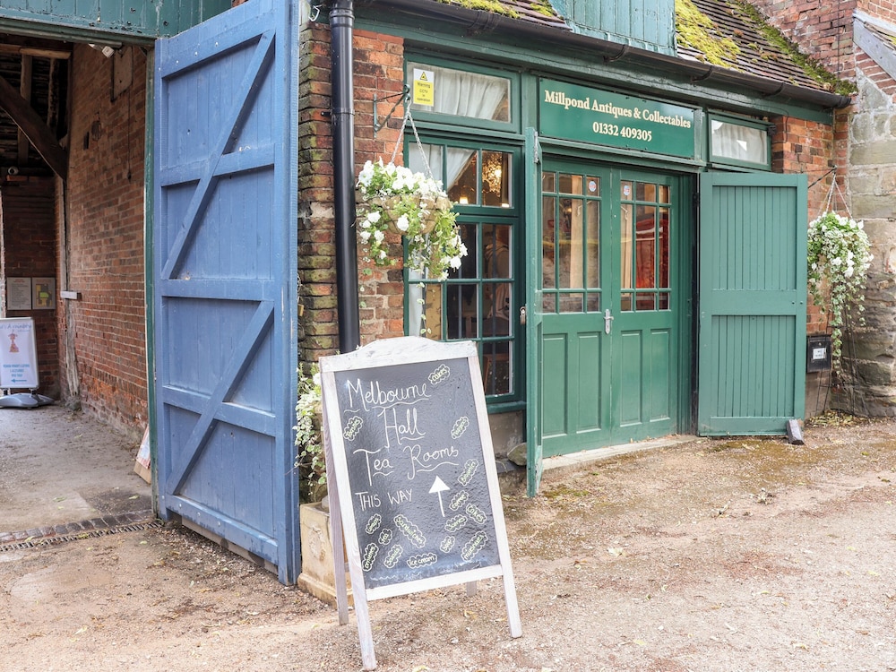 Tithe Barn