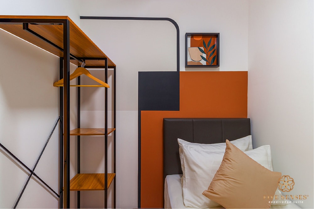 Neu Suites Residence Kuala Lumpur, Roam