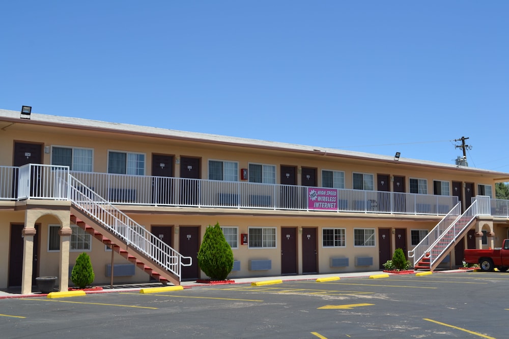 Budget Inn of Needles