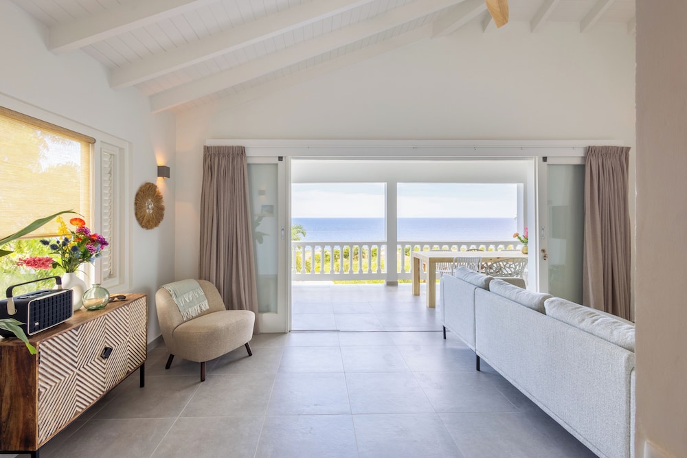 Coral Estate Holidays