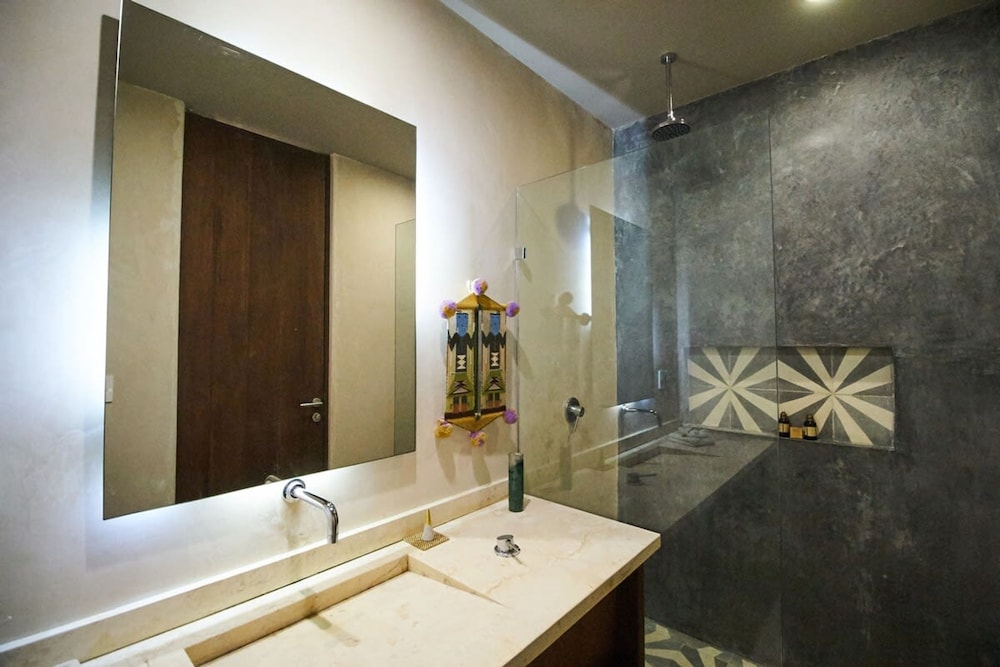 Tulum Luxury With Roof Pool and Beach Club Access