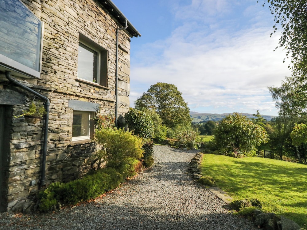 Birkwray Barn