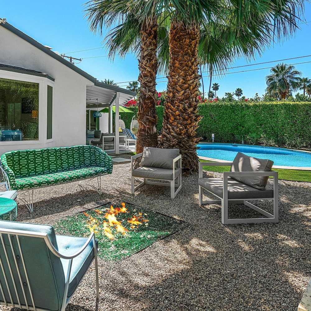 The Colony Hideaway - Pool Wifi Spa Private view 3