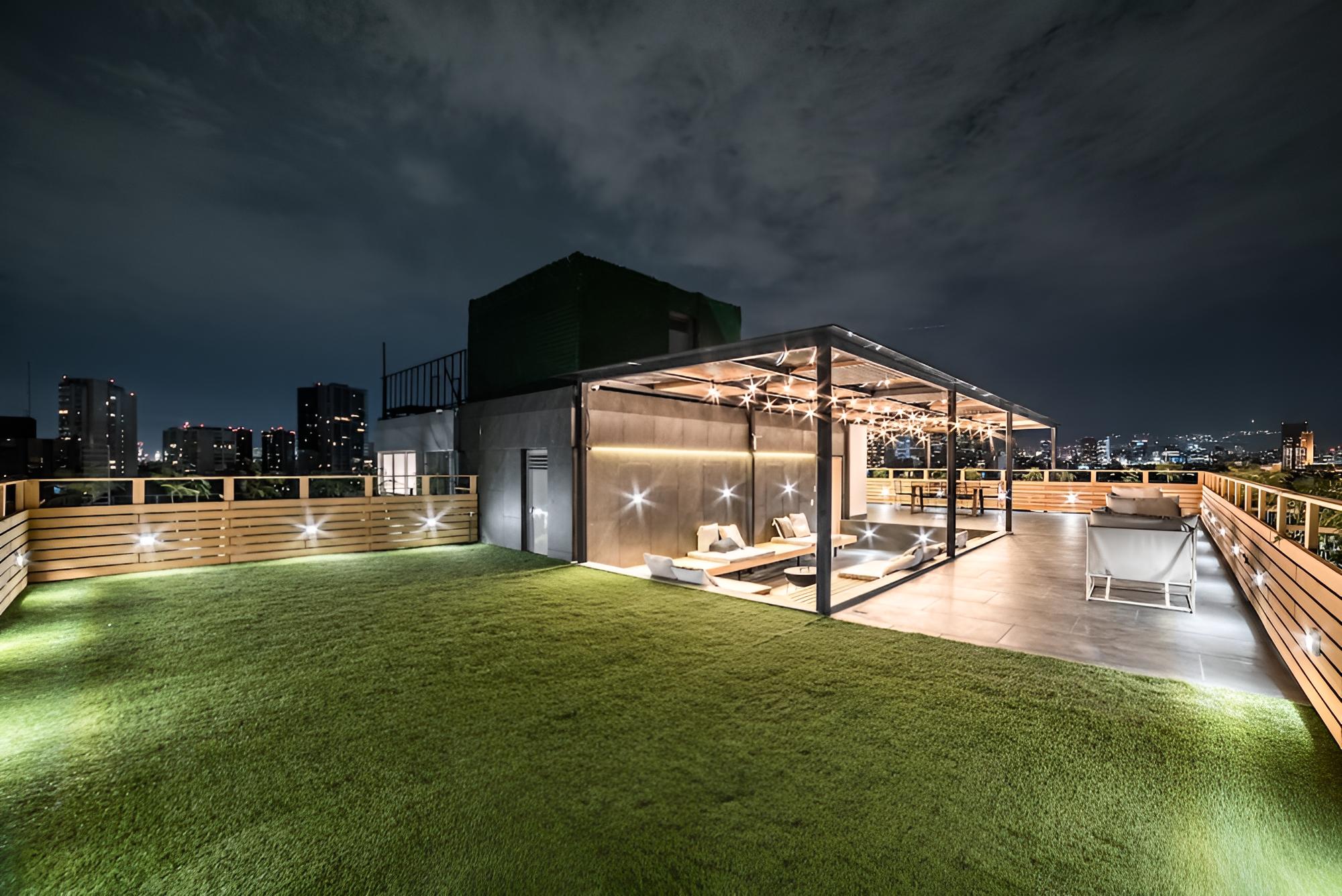 Onmood Polanco by HiHab