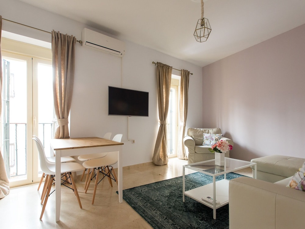 Boutike Apartments