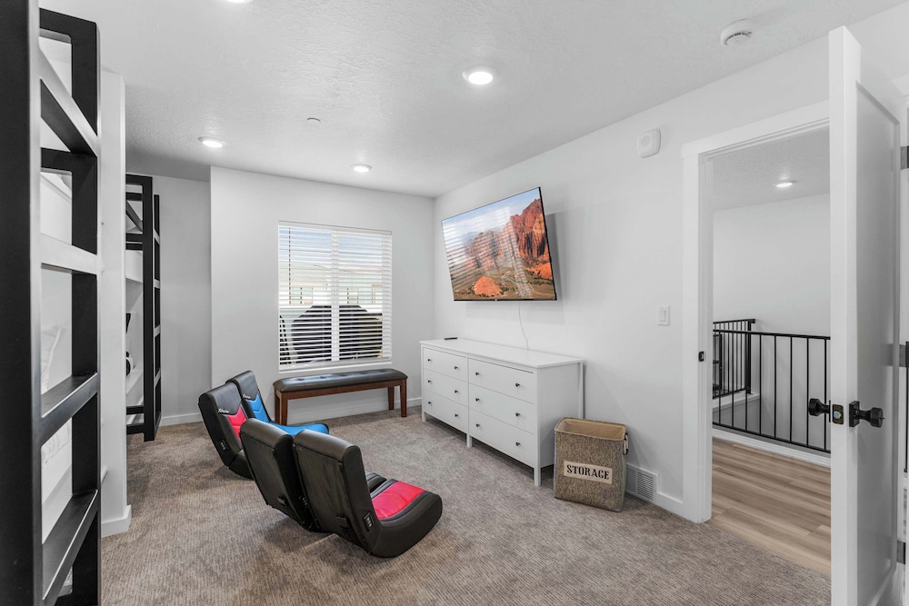 Sunset Ridge - Private Hot Tub Resort Amenities