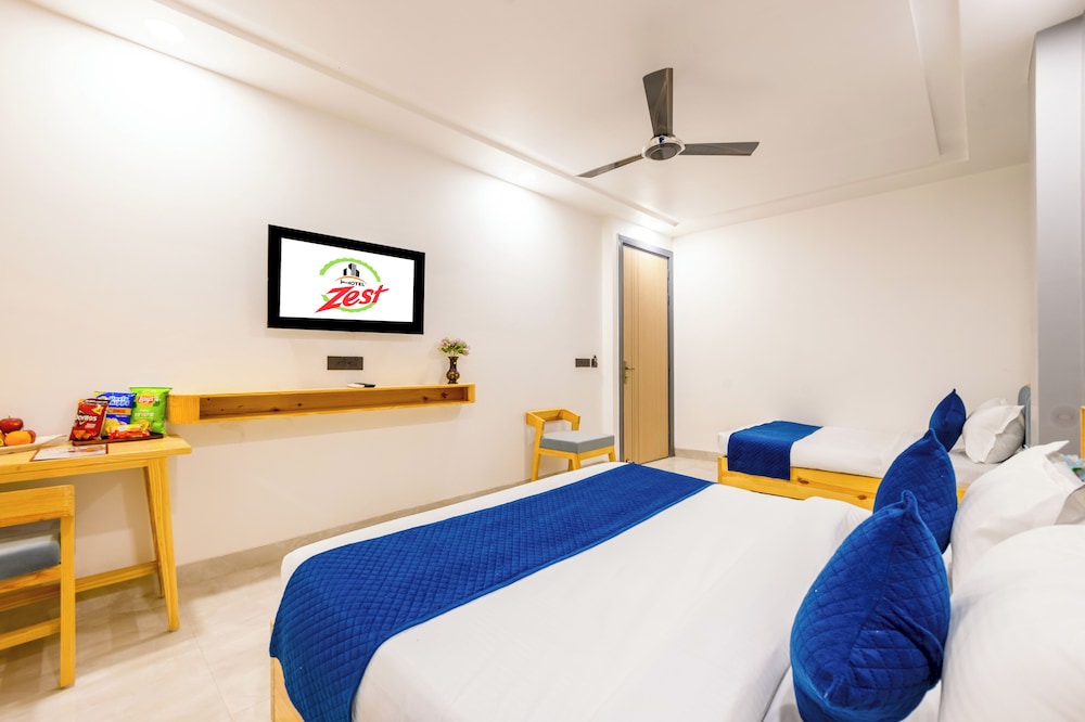 Hotel Zest Near IGI Airport