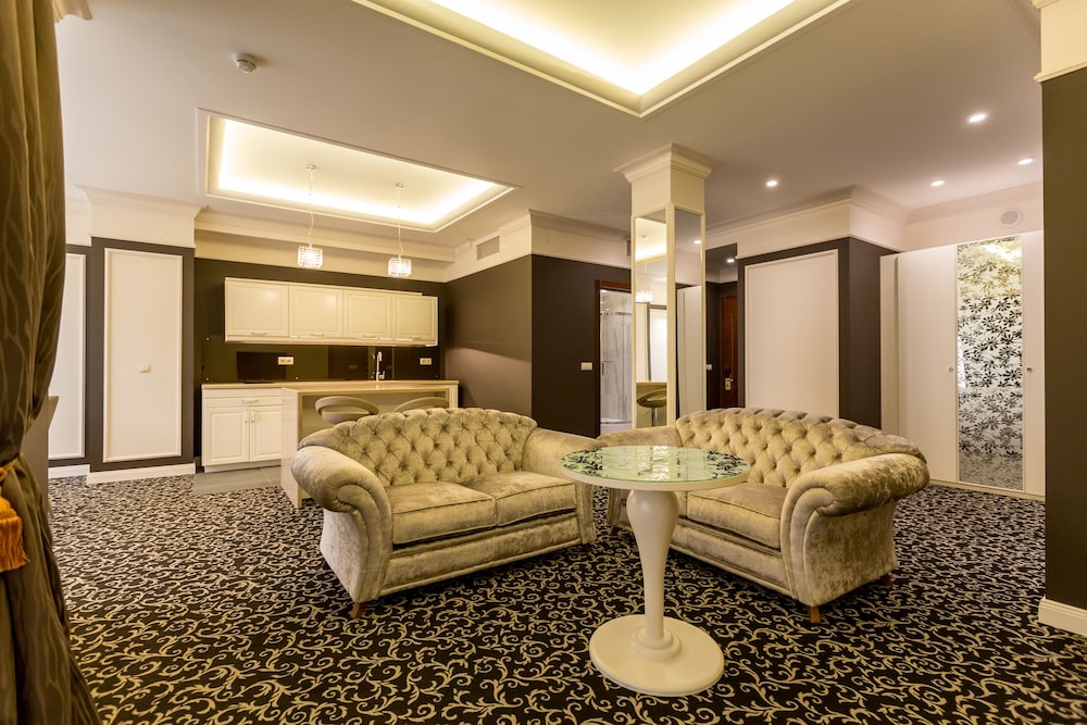 Arcadia Hotel